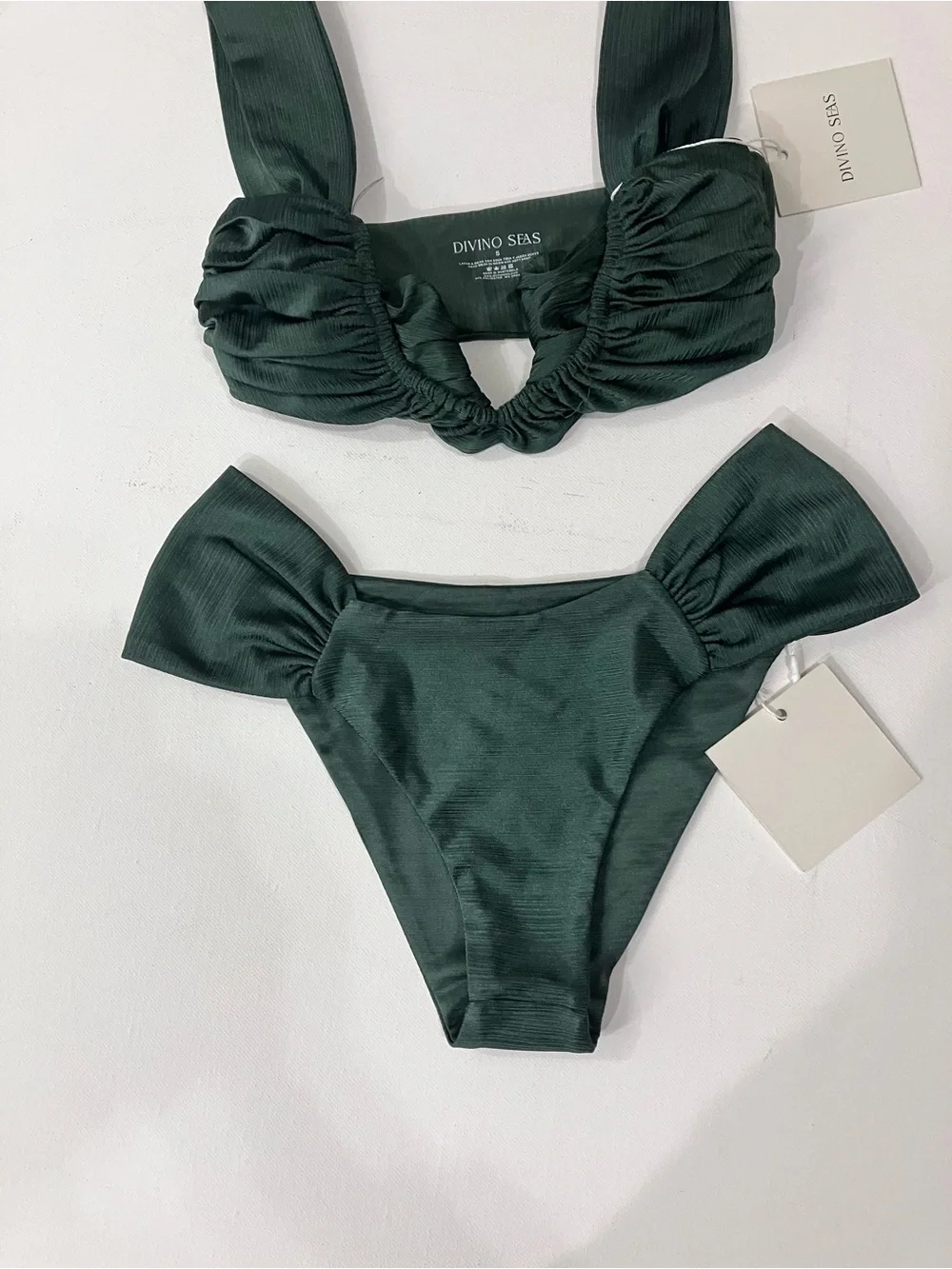 New Divino Seas Eclat Bikini Set - Picture 5 of 11